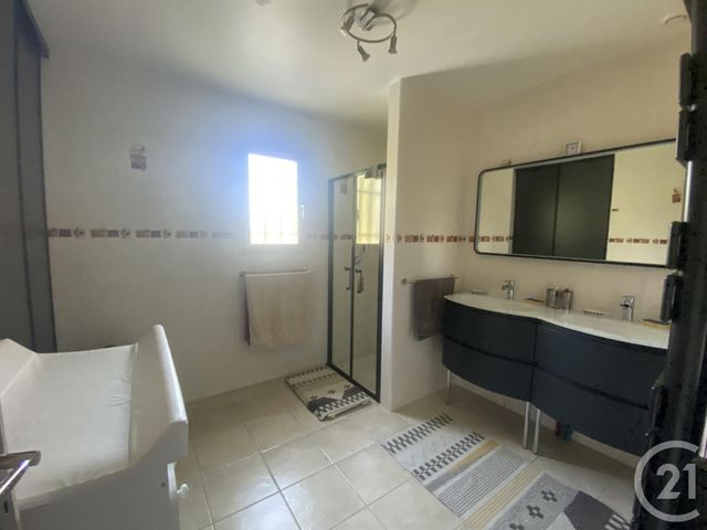 Maison &agrave; vendre - 4 pi&egrave;ces - 104 m2 - Lezignan La Cebe - 34 - LANGUEDOC-ROUSSILLON