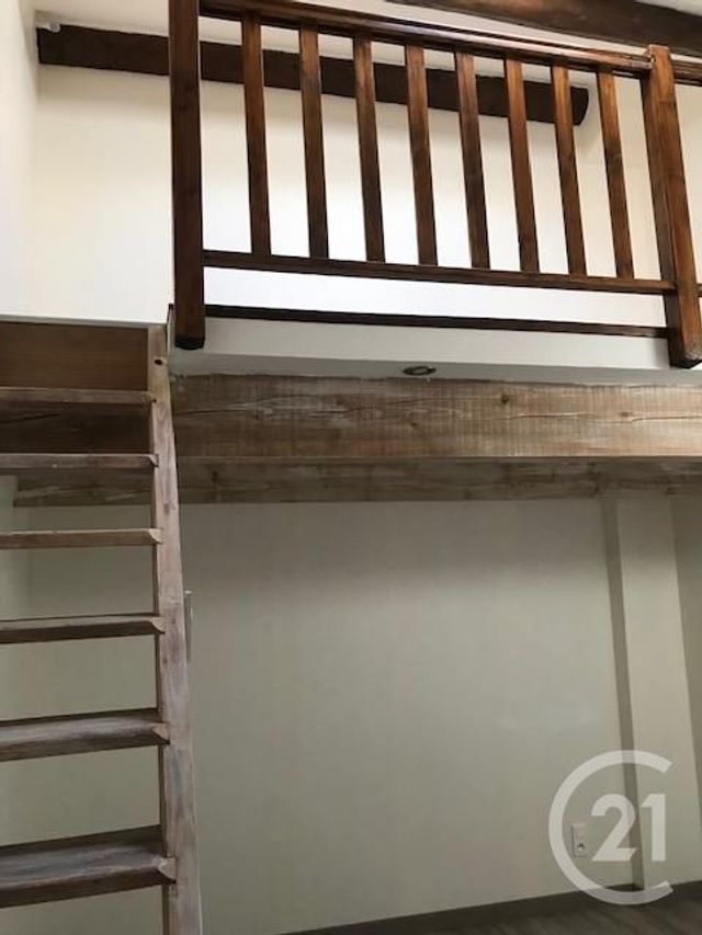 Appartement F3 à louer - 3 pièces - 46 m2 - Pezenas - 34 - LANGUEDOC-ROUSSILLON