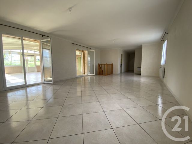 Maison à vendre - 5 pièces - 217 m2 - Tourbes - 34 - LANGUEDOC-ROUSSILLON