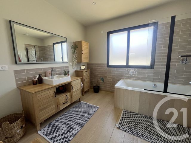 Afficher la photo en grand Maison à vendre - 5 pièces - 179,46 m2 - Pezenas - 34 - LANGUEDOC-ROUSSILLON