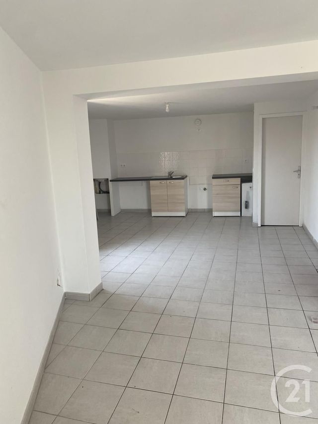 Appartement F3 à louer MONTAGNAC