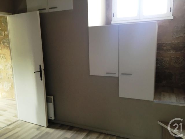 Appartement F3 à louer - 3 pièces - 65 m2 - Pezenas - 34 - LANGUEDOC-ROUSSILLON