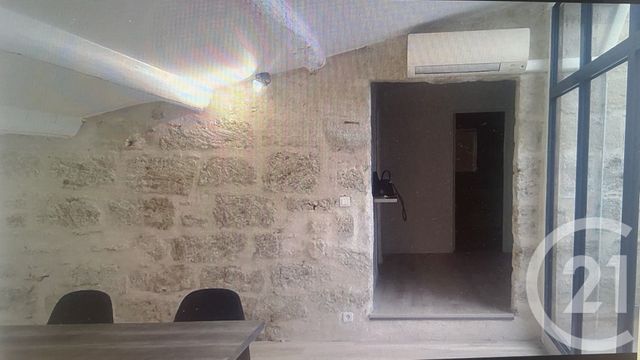 Afficher la photo en grand Appartement F4 à vendre - 4 pièces - 80 m2 - Pezenas - 34 - LANGUEDOC-ROUSSILLON