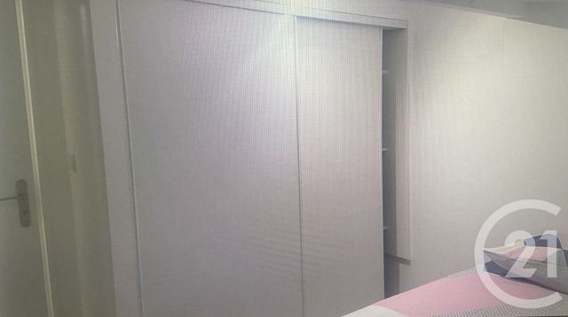 Afficher la photo en grand Appartement F4 à vendre - 4 pièces - 80 m2 - Pezenas - 34 - LANGUEDOC-ROUSSILLON