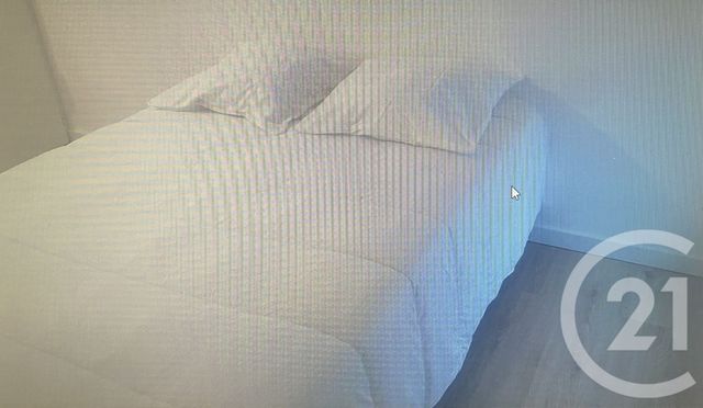 Afficher la photo en grand Appartement F4 à vendre - 4 pièces - 80 m2 - Pezenas - 34 - LANGUEDOC-ROUSSILLON