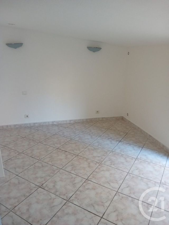 Appartement F2 à louer - 2 pièces - 21,83 m2 - Pezenas - 34 - LANGUEDOC-ROUSSILLON