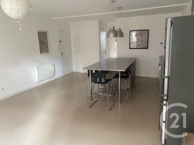 Appartement F2 à louer - 2 pièces - 50 m2 - Pezenas - 34 - LANGUEDOC-ROUSSILLON