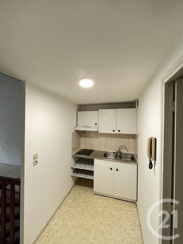 Appartement Studio à louer - 1 pièce - 35,17 m2 - Pezenas - 34 - LANGUEDOC-ROUSSILLON