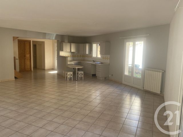 Maison à louer - 4 pièces - 100 m2 - Castelnau De Guers - 34 - LANGUEDOC-ROUSSILLON
