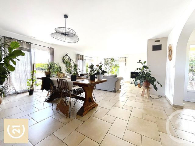 Afficher la photo en grand Maison à vendre - 5 pièces - 138,30 m2 - Pouzolles - 34 - LANGUEDOC-ROUSSILLON