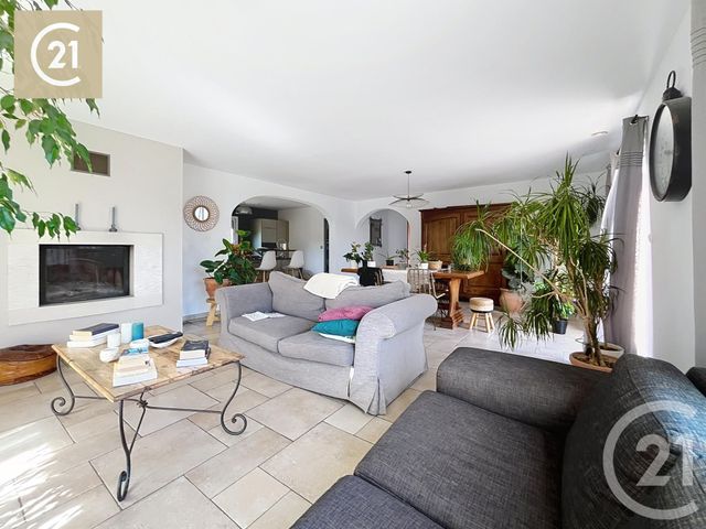 Afficher la photo en grand Maison à vendre - 5 pièces - 138,30 m2 - Pouzolles - 34 - LANGUEDOC-ROUSSILLON