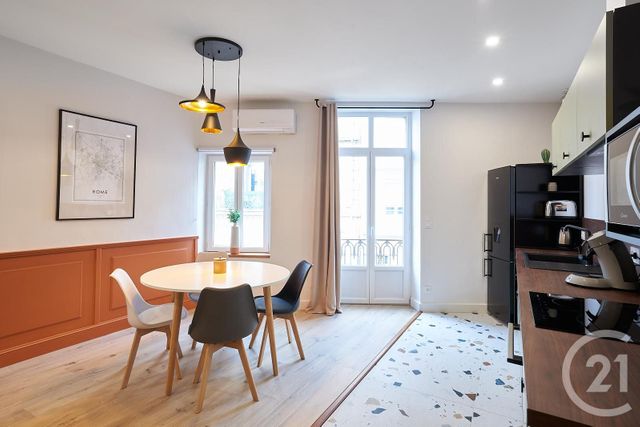 Afficher la photo en grand Appartement F2 bis à louer - 3 pièces - 62 m2 - Beziers - 34 - LANGUEDOC-ROUSSILLON