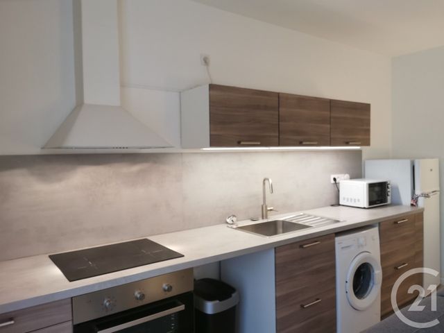 Appartement F2 à louer - 2 pièces - 39,02 m2 - Pezenas - 34 - LANGUEDOC-ROUSSILLON