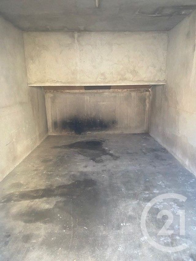 Parking à louer - 20 m2 - Beziers - 34 - LANGUEDOC-ROUSSILLON