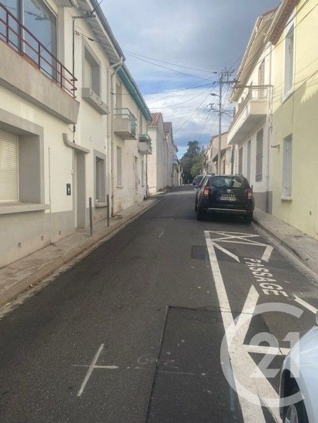 Parking à louer - 20 m2 - Beziers - 34 - LANGUEDOC-ROUSSILLON