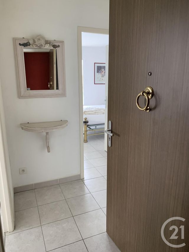 Afficher la photo en grand Appartement F2 à louer - 2 pièces - 43 m2 - Agde - 34 - LANGUEDOC-ROUSSILLON