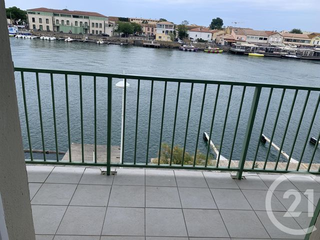 Afficher la photo en grand Appartement F2 à louer - 2 pièces - 43 m2 - Agde - 34 - LANGUEDOC-ROUSSILLON