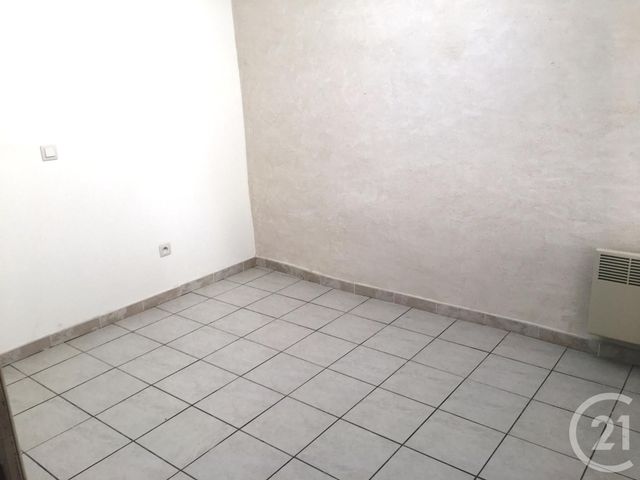 Maison à louer - 4 pièces - 90 m2 - Alignan Du Vent - 34 - LANGUEDOC-ROUSSILLON