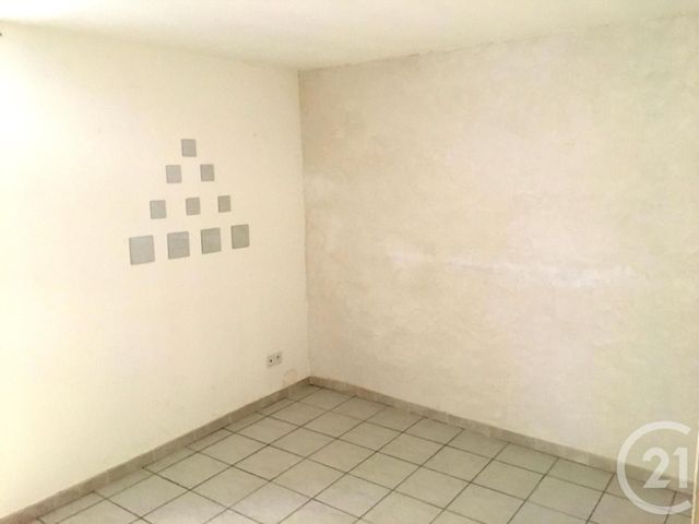 Maison à louer - 4 pièces - 90 m2 - Alignan Du Vent - 34 - LANGUEDOC-ROUSSILLON