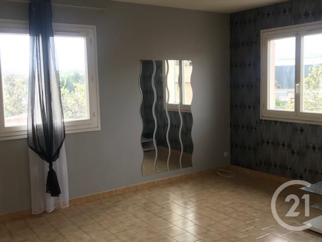 Appartement F4 à louer - 4 pièces - 74 m2 - Pezenas - 34 - LANGUEDOC-ROUSSILLON