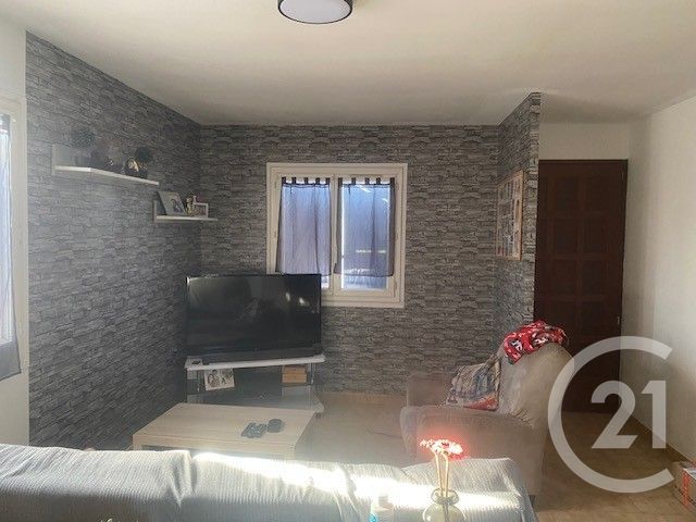 Appartement F4 à louer - 4 pièces - 74 m2 - Pezenas - 34 - LANGUEDOC-ROUSSILLON