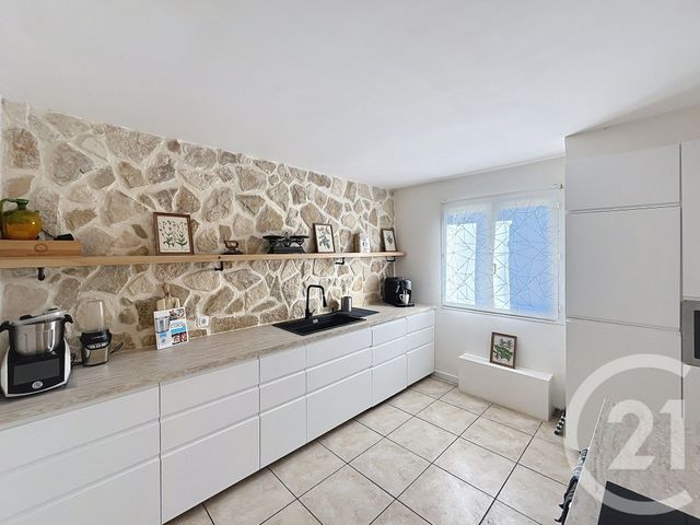 Maison à vendre - 5 pièces - 216 m2 - Plaissan - 34 - LANGUEDOC-ROUSSILLON