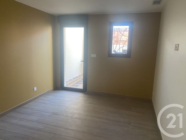 Maison à louer - 5 pièces - 129 m2 - Nezignan L Eveque - 34 - LANGUEDOC-ROUSSILLON