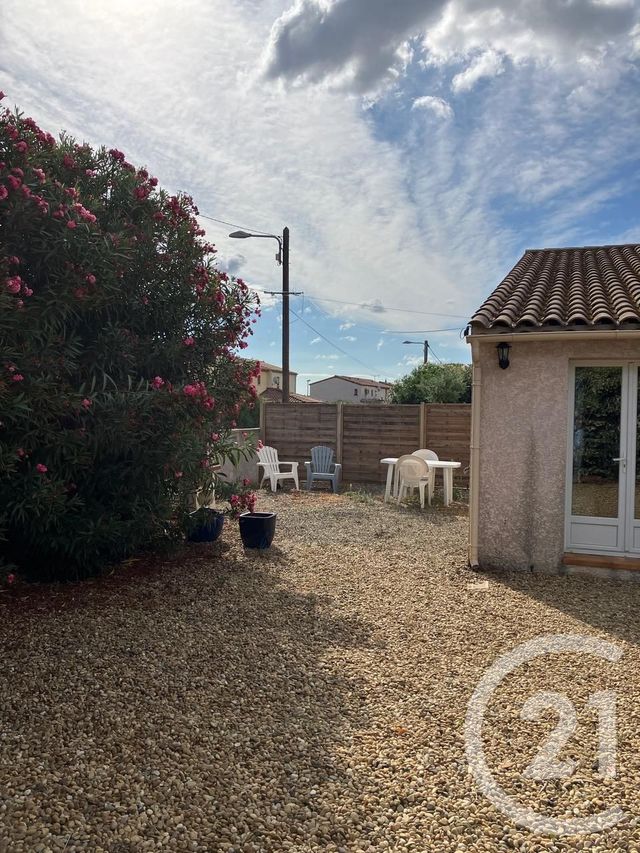 Maison &agrave; louer - 2 pi&egrave;ces - 41 m2 - Roujan - 34 - LANGUEDOC-ROUSSILLON