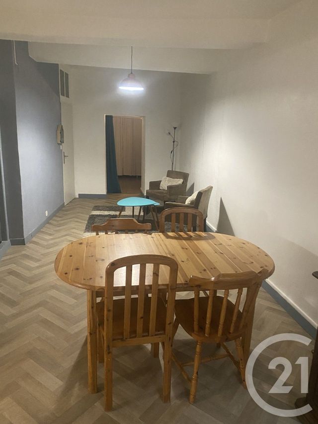 Appartement F2 &agrave; louer - 2 pi&egrave;ces - 52 m2 - Gabian - 34 - LANGUEDOC-ROUSSILLON