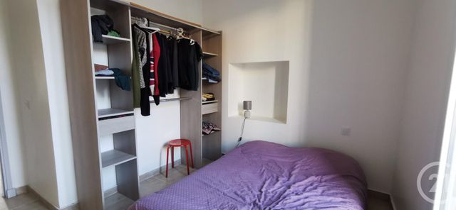Appartement Remise &agrave; louer - 3 pi&egrave;ces - 70 m2 - Roujan - 34 - LANGUEDOC-ROUSSILLON