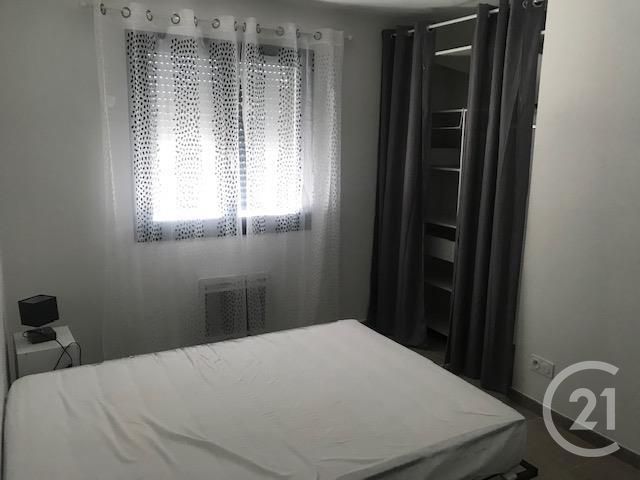 Maison &agrave; louer - 4 pi&egrave;ces - 100 m2 - Pomerols - 34 - LANGUEDOC-ROUSSILLON