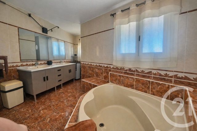 Maison &agrave; vendre - 7 pi&egrave;ces - 184,65 m2 - Marseillan - 34 - LANGUEDOC-ROUSSILLON