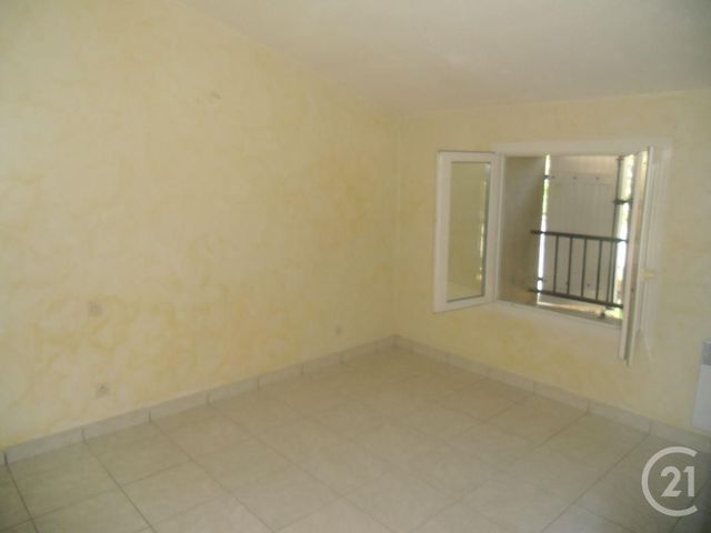 Maison &agrave; louer - 3 pi&egrave;ces - 70 m2 - Montagnac - 34 - LANGUEDOC-ROUSSILLON