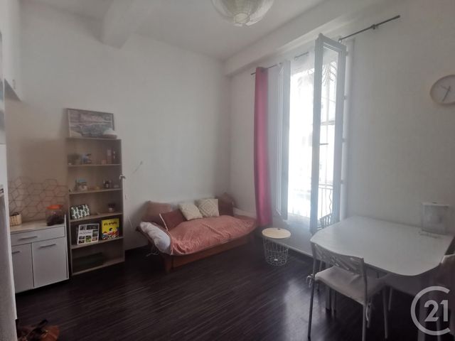 Appartement Studio &agrave; louer - 2 pi&egrave;ces - 29 m2 - Pezenas - 34 - LANGUEDOC-ROUSSILLON