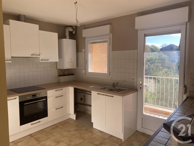 Appartement F3 &agrave; louer - 3 pi&egrave;ces - 67,86 m2 - Pezenas - 34 - LANGUEDOC-ROUSSILLON