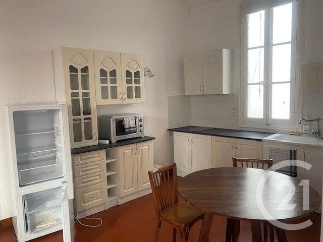 Appartement F2 &agrave; louer - 2 pi&egrave;ces - 50 m2 - Pezenas - 34 - LANGUEDOC-ROUSSILLON