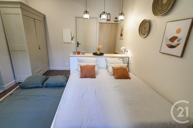 Appartement Studio &agrave; louer - 1 pi&egrave;ce - 28 m2 - Pezenas - 34 - LANGUEDOC-ROUSSILLON