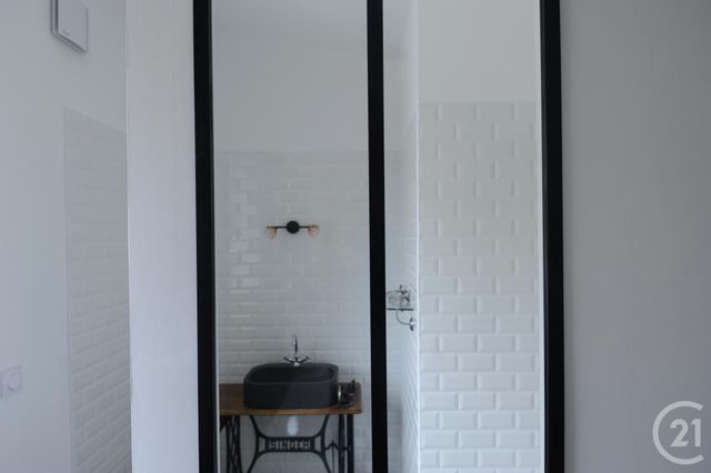 Appartement F2 &agrave; louer - 2 pi&egrave;ces - 38 m2 - Lespignan - 34 - LANGUEDOC-ROUSSILLON