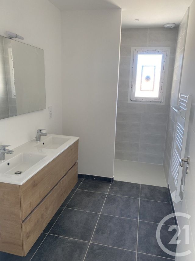 Maison &agrave; louer - 4 pi&egrave;ces - 95 m2 - Montagnac - 34 - LANGUEDOC-ROUSSILLON