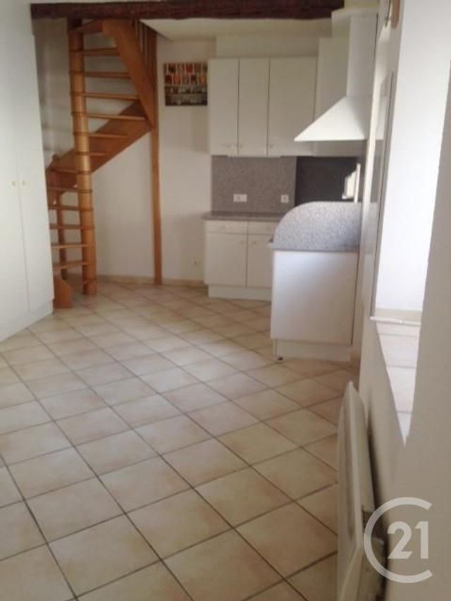 Maison &agrave; louer - 2 pi&egrave;ces - 41 m2 - Bassan - 34 - LANGUEDOC-ROUSSILLON