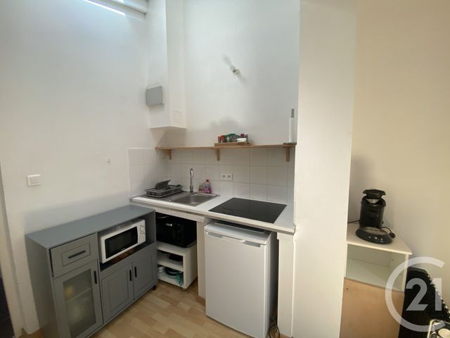 Appartement Studio &agrave; vendre - 1 pi&egrave;ce - 36,50 m2 - Pezenas - 34 - LANGUEDOC-ROUSSILLON