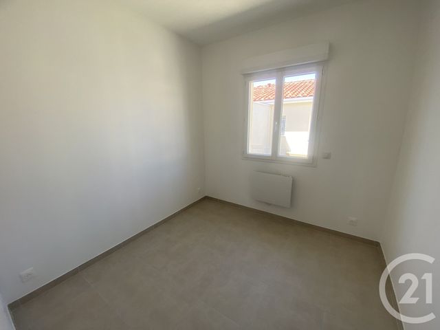 Maison &agrave; louer - 4 pi&egrave;ces - 97 m2 - Nezignan L Eveque - 34 - LANGUEDOC-ROUSSILLON