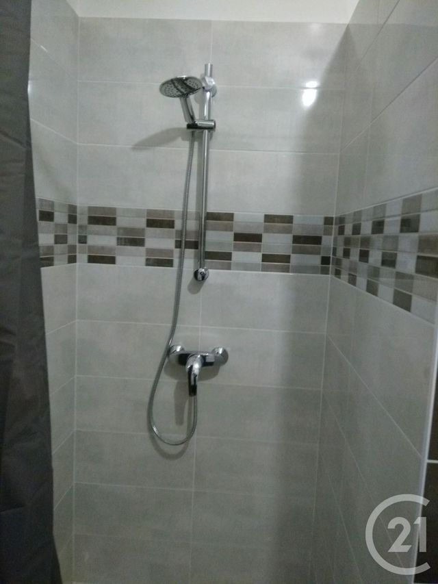 Appartement F3 &agrave; louer - 3 pi&egrave;ces - 76 m2 - Caux - 34 - LANGUEDOC-ROUSSILLON