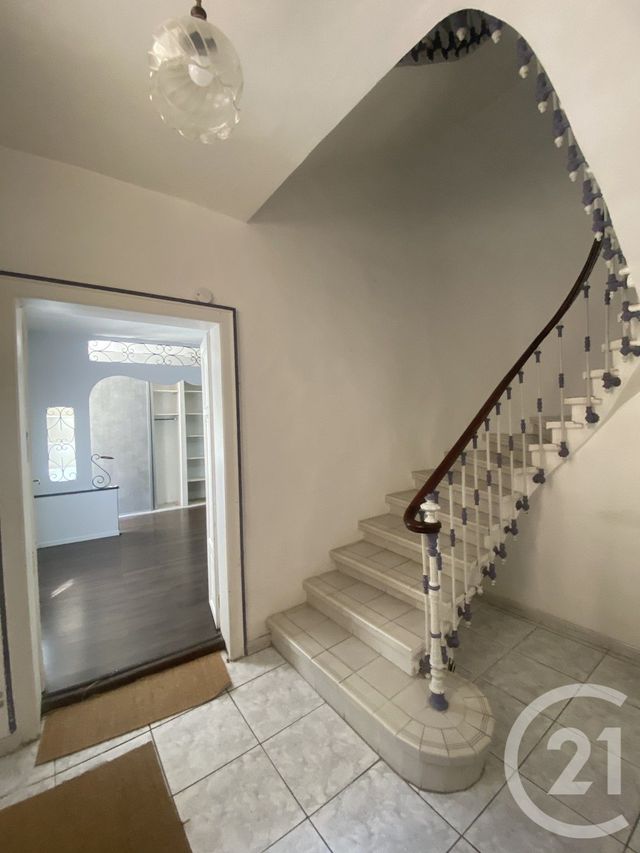 Maison &agrave; louer - 5 pi&egrave;ces - 151 m2 - Montagnac - 34 - LANGUEDOC-ROUSSILLON