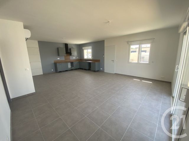 Maison &agrave; louer - 4 pi&egrave;ces - 97 m2 - Nezignan L Eveque - 34 - LANGUEDOC-ROUSSILLON