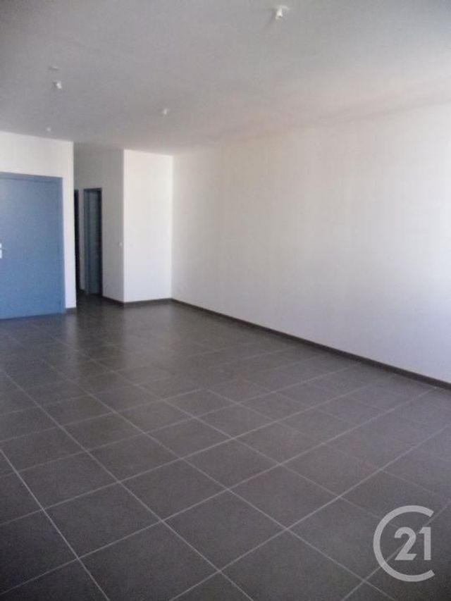 Appartement F3 &agrave; louer - 3 pi&egrave;ces - 67 m2 - Montagnac - 34 - LANGUEDOC-ROUSSILLON