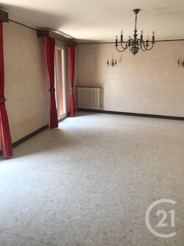 Maison &agrave; louer - 6 pi&egrave;ces - 149 m2 - Abeilhan - 34 - LANGUEDOC-ROUSSILLON