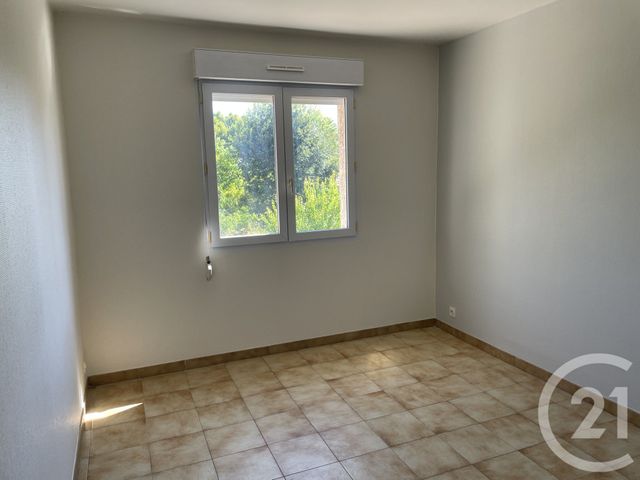 Appartement F3 &agrave; vendre - 3 pi&egrave;ces - 67,86 m2 - Pezenas - 34 - LANGUEDOC-ROUSSILLON