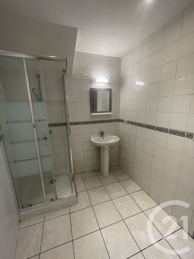 Appartement F2 &agrave; louer - 2 pi&egrave;ces - 53 m2 - Florensac - 34 - LANGUEDOC-ROUSSILLON