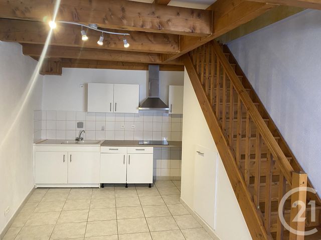 Maison &agrave; louer - 2 pi&egrave;ces - 33 m2 - Castelnau De Guers - 34 - LANGUEDOC-ROUSSILLON